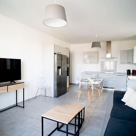 Appartement T4 Vue Mer Proche Gare Et Centre Ville Ajaccio  Luaran gambar